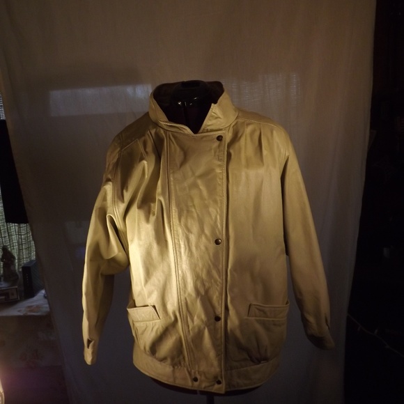 Tan Avanti Spring Jacket - Picture 2 of 3